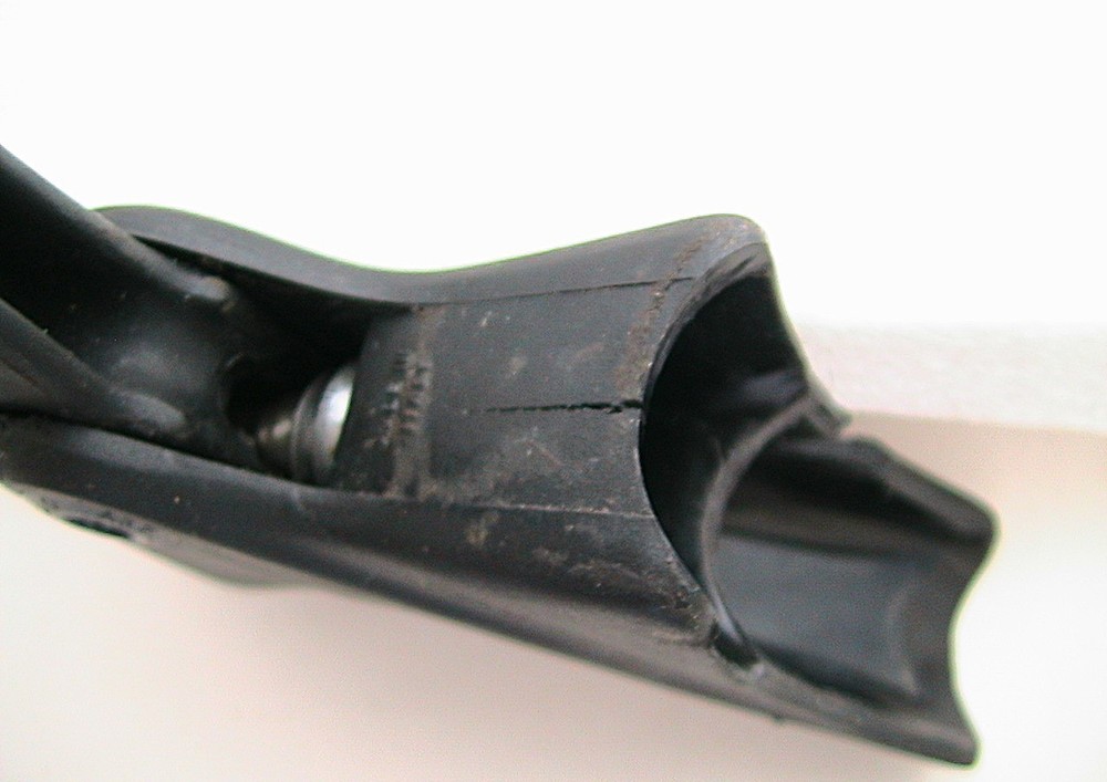 MODOLO KRONOS CARBON BRAKE LEVERS "PLEASE READ"