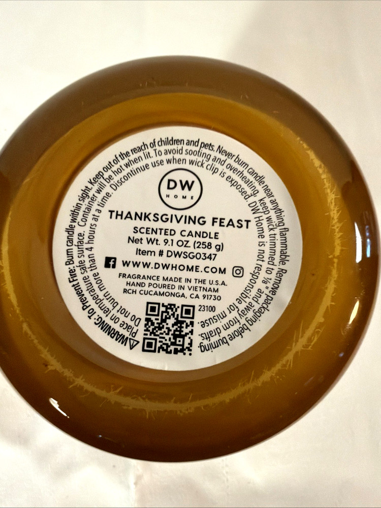 DW Home Scented Candle