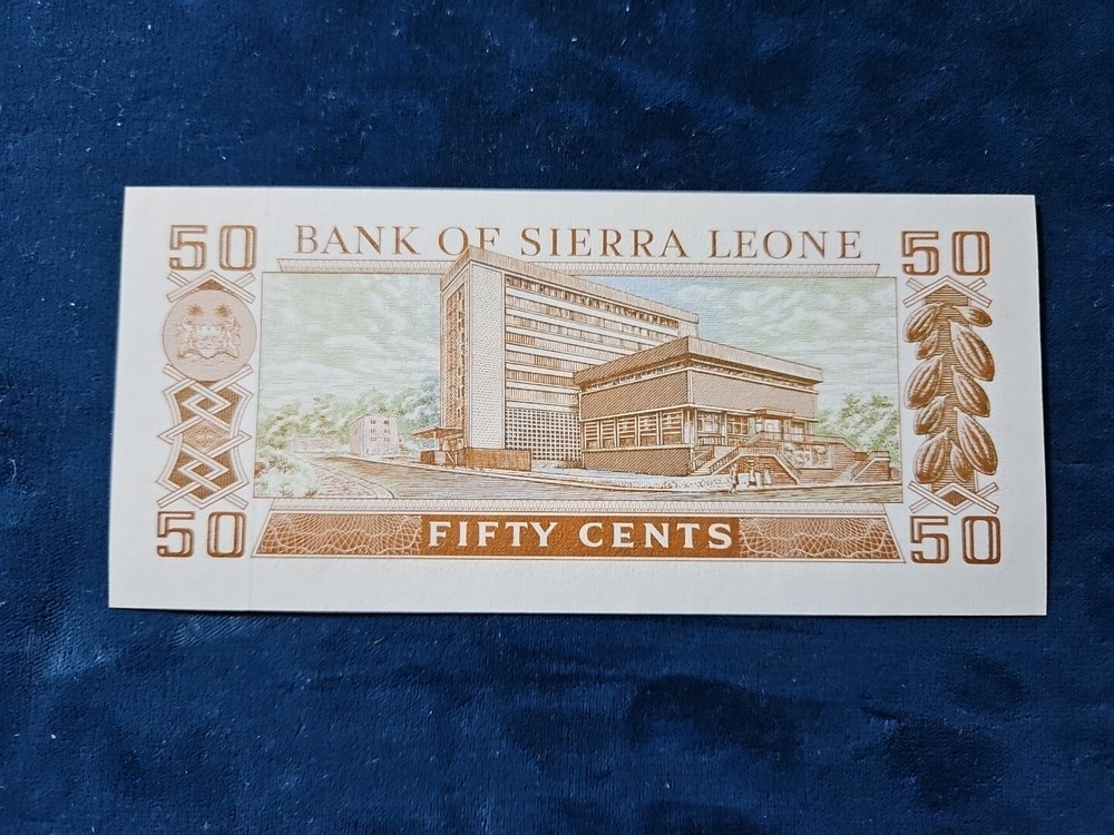 Sierra Leone 50 Cents 1984 P-4e UNC