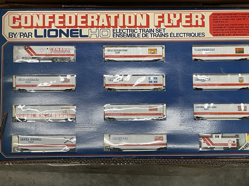 Lionel HO Canadian Release Confederation Flyer Train Set