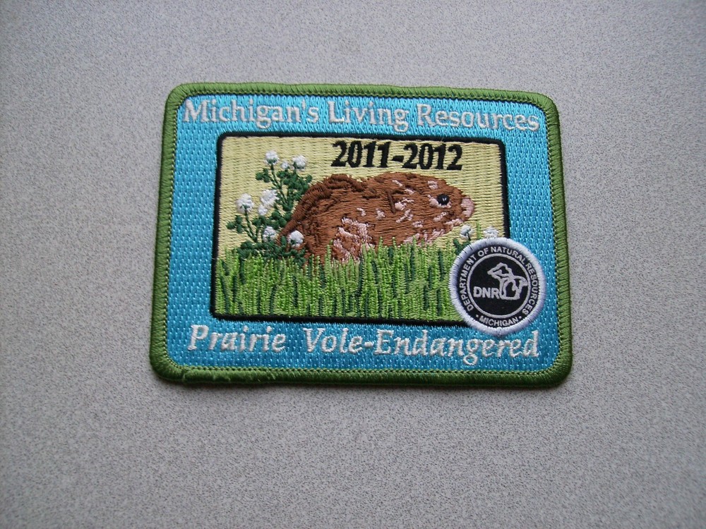 "2011 -2012" MICHIGAN'S DNR LIVING RESOURCES PATCH "PRAIRIE VOLE "-DEER-BEAR