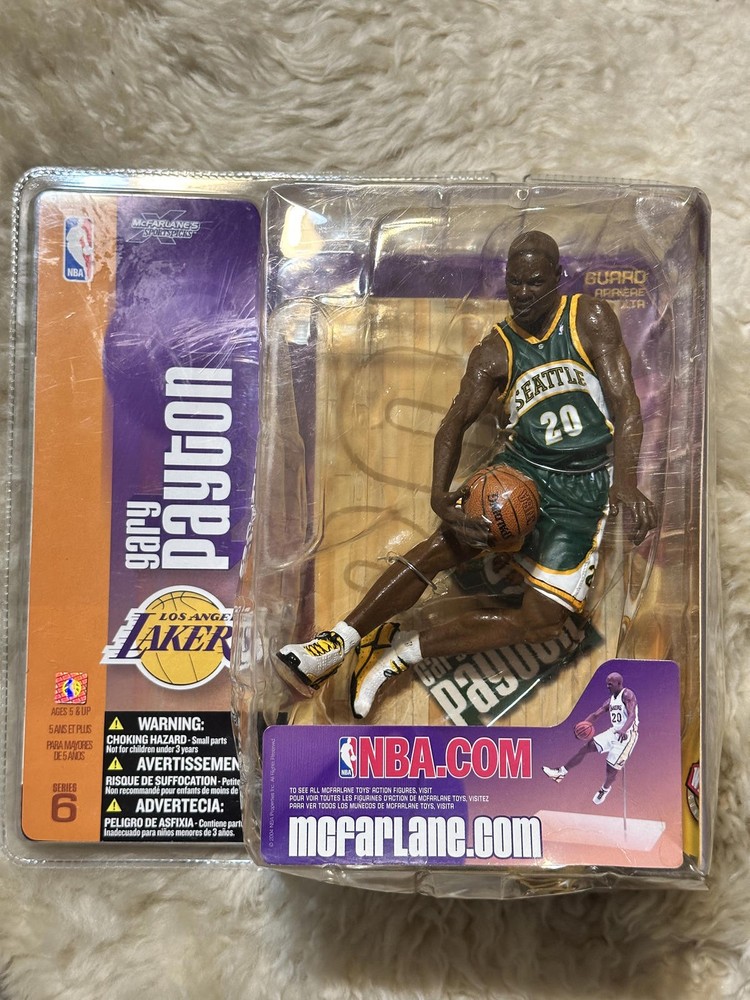 Vintage and Rare "Chase" Variant - Gary Payton- McFarlane- ERROR