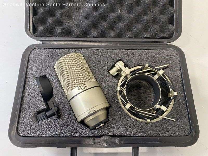 MXL 990 Condenser Microphone - Tested