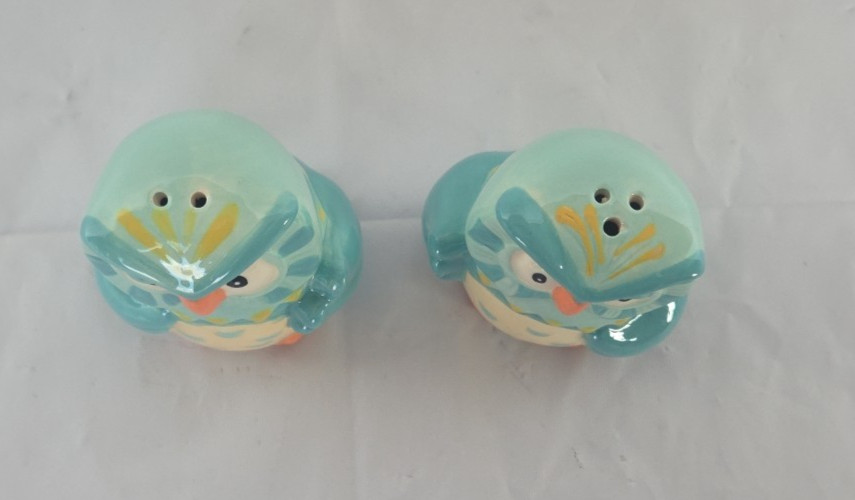 'Retro' Owl (Blue) Salt & Pepper Shakers by Cracker Barrel