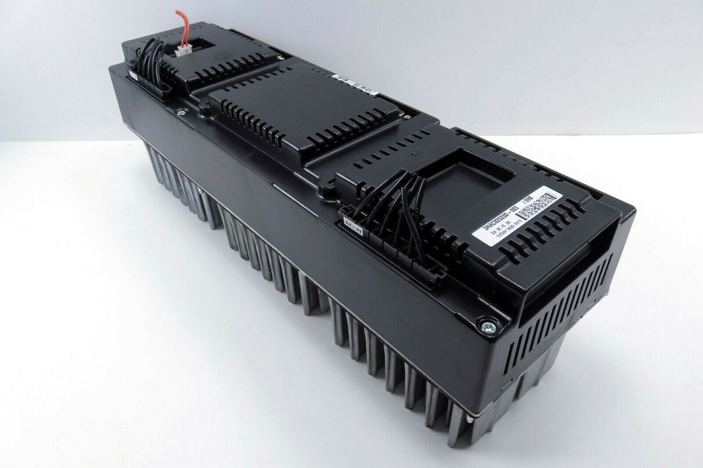 ABB 3HAC025338-003 /09B Main Servo  Drive