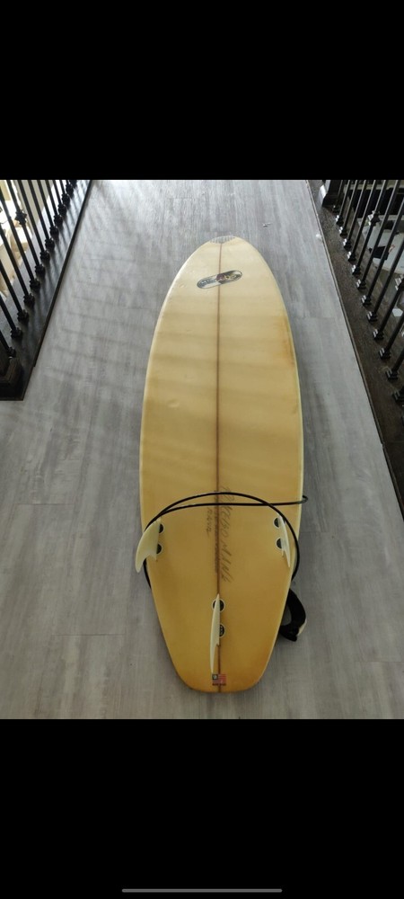 Surf Board With Pad And Leash