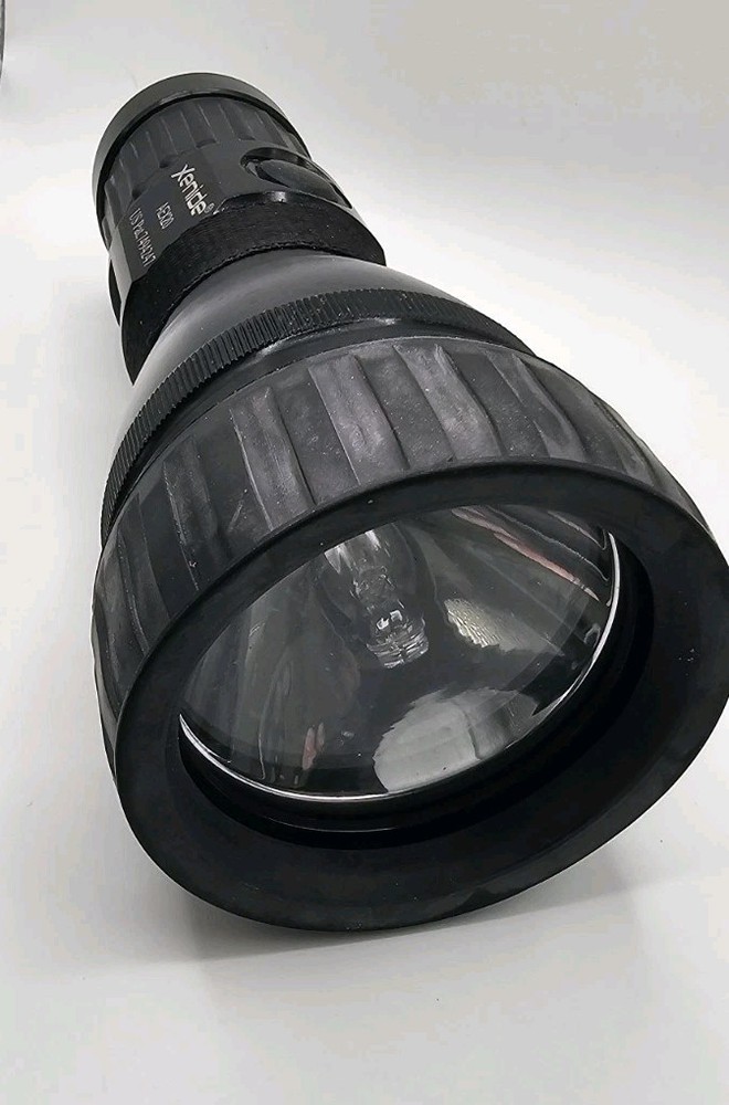 Xenide AE Flashlight Light AEX20 Battery Not Included *Read*