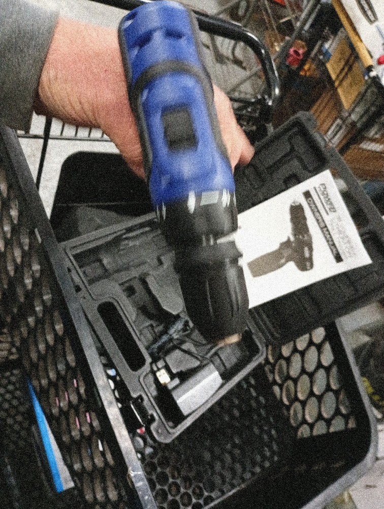 Power Torque 12V 2- In -1 Lithium Ion DRILL/ DRIVER Kit, 609