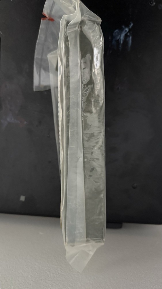 Blizzard Survival" blanket (item code: 01) by Performance Systems.