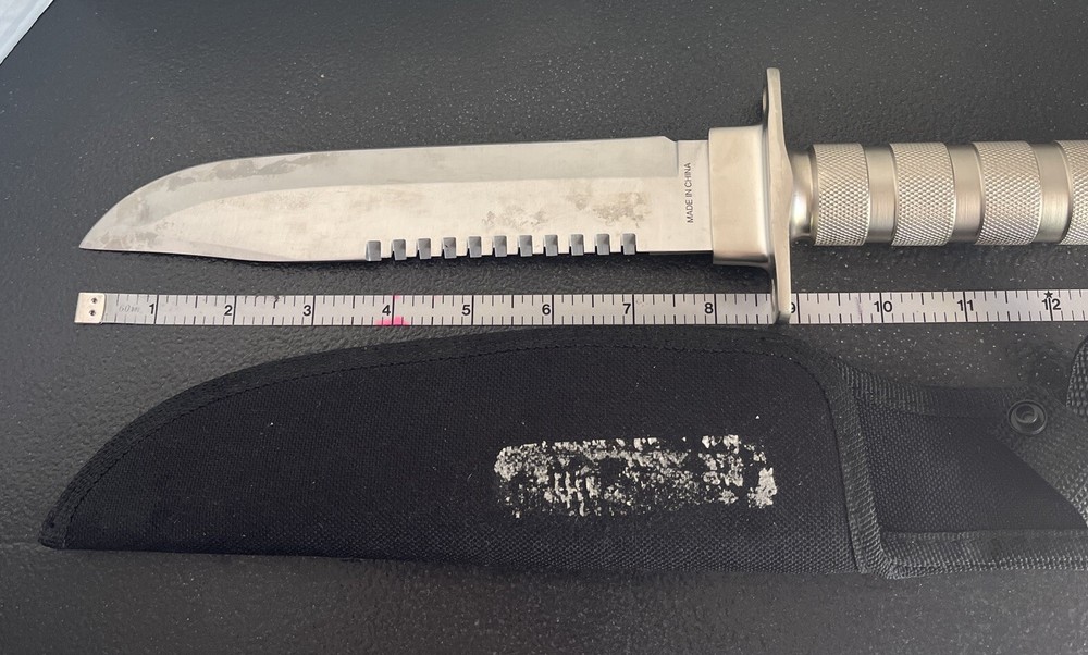 Gordon 14in Survival Knife With Nylon Sheath