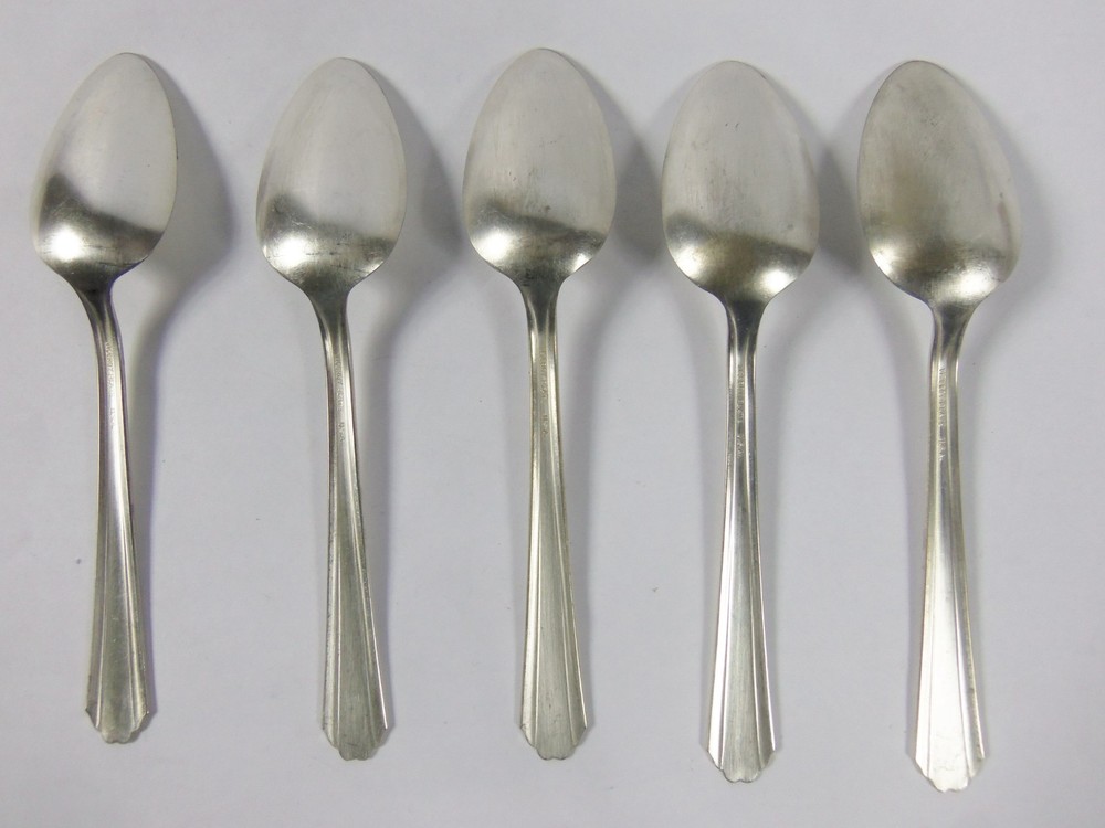 National Silver Co. Viceroy Moderne Pattern Teaspoons Set of 5