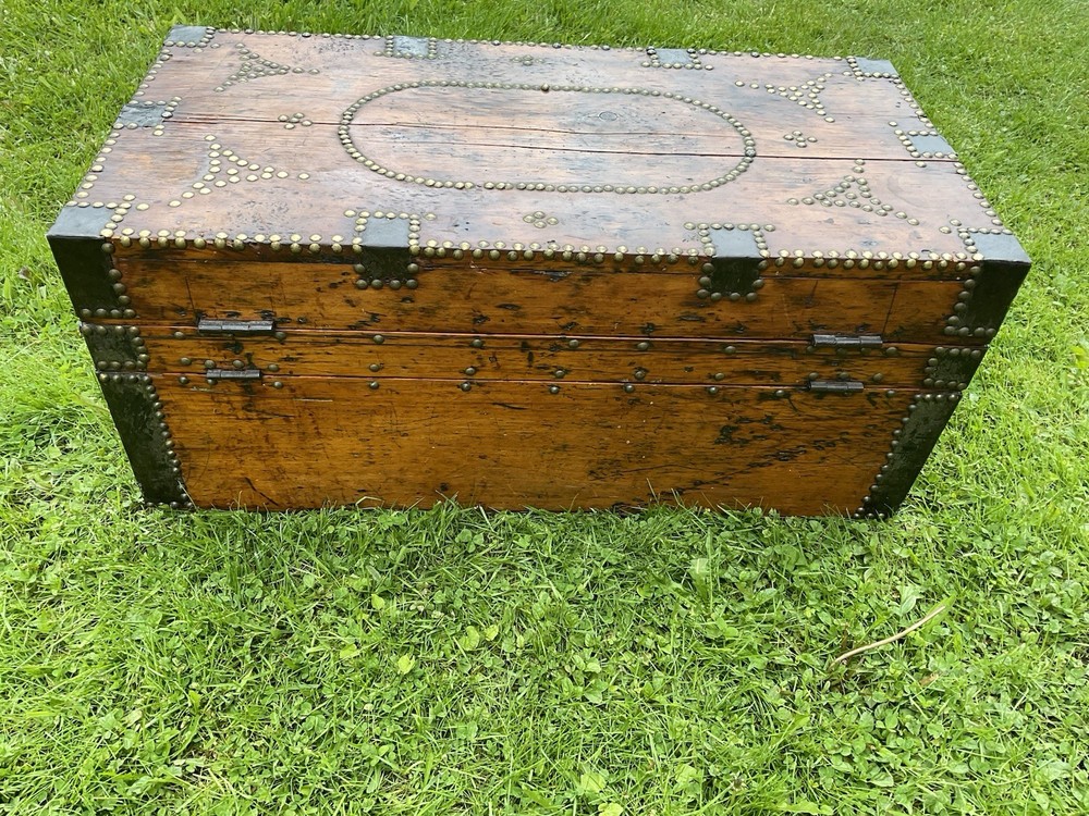 Antique Wood Trunk Brass Tack Double Hinge
