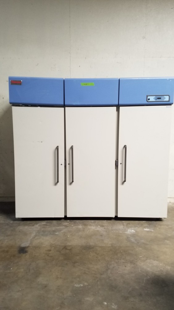 Thermo Lab Refrigerator Triple Solid Door | Laboratory Storage