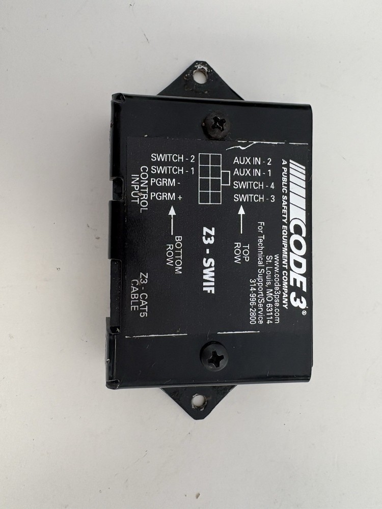 Code 3 Z3-SWIF Steering Wheel Interface Module for Ford Options 47K and 61S