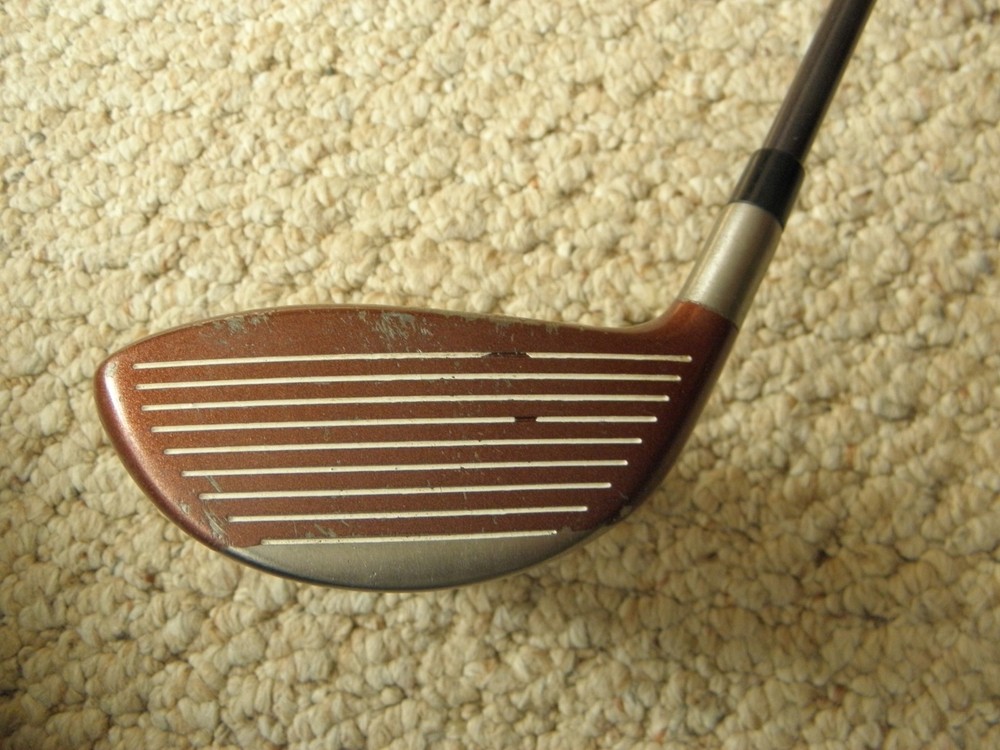Men right handed extra stilff Bubble graphite Taylor Made 9.5 degree Driver