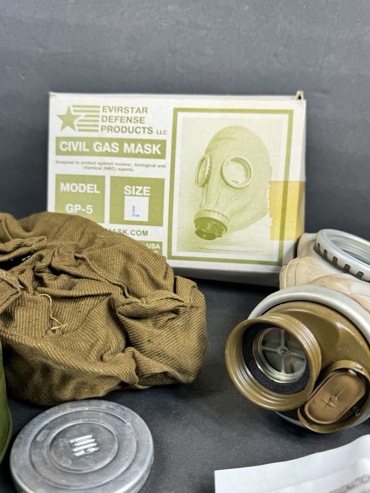 Vtg Gas Mask