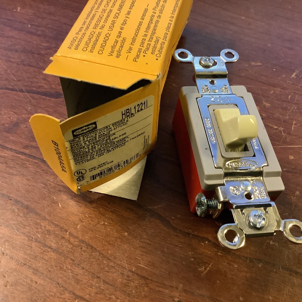 Hubbell HBL-12211 Commercial Pro-Toggle Switch 20A