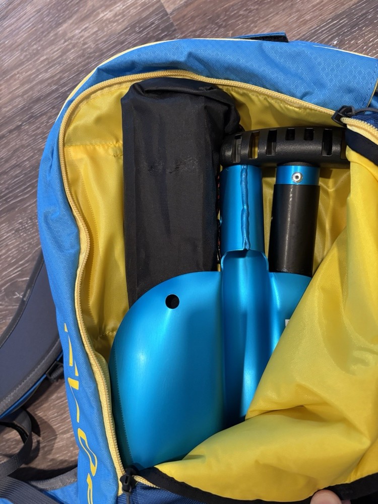 BCA Float 22 Airbag Backpack, 22L, Blue, Avalanche Airbag, Shovel, Probe