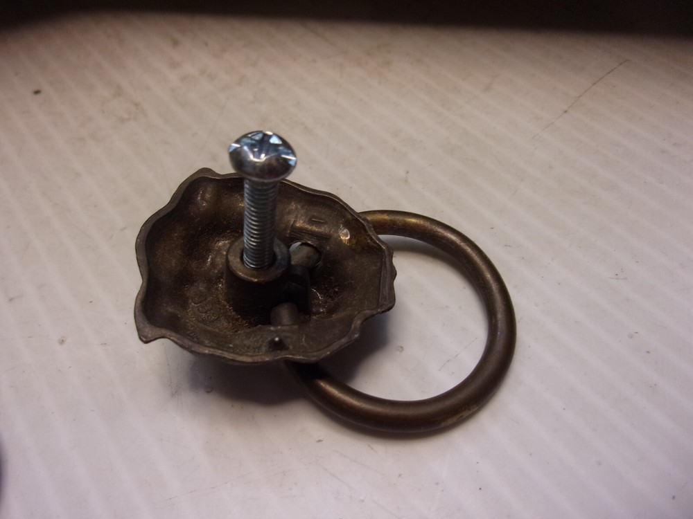 VINTAGE 25+ YEAR OLD BRASS LION’S HEAD DRAWER RING PULL HANDLE pair