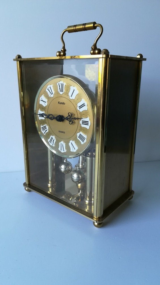 Kundo Desk Clock.