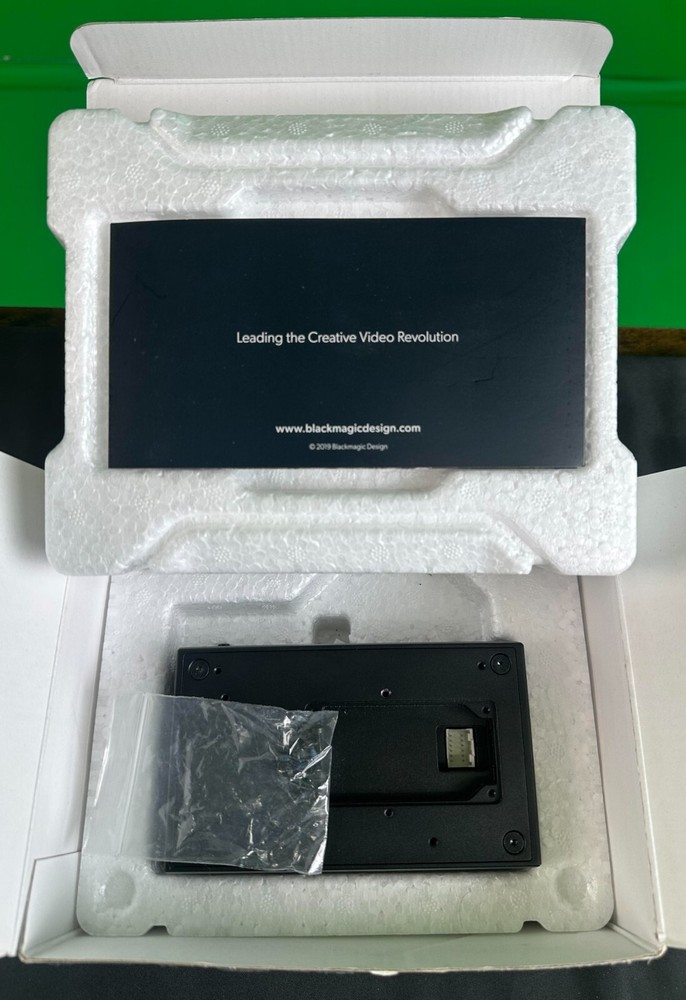 BLACKMAGIC DESIGN URSA MINI RECORDER (works with 12k)