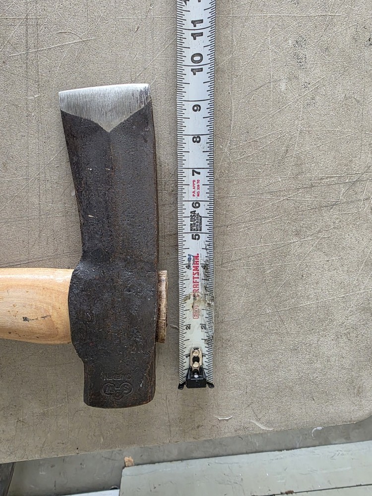 Wetterlings Axe - splitting axe 3.5lb 30"