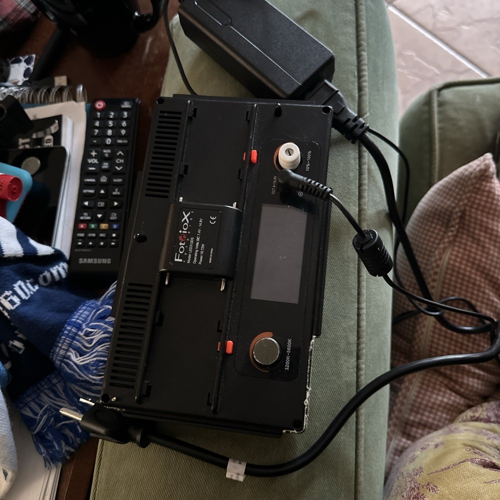 Fotodiox Pro LED312DS Professional 312 LED Dimmable Bicolor Adjustable Lighting