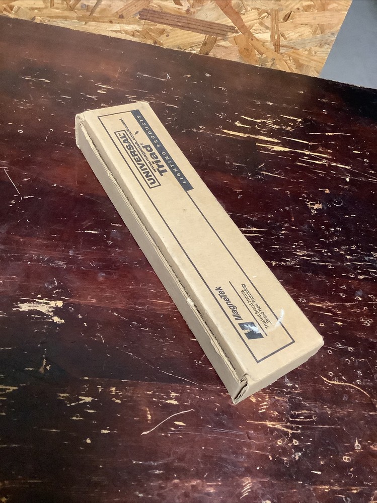 New MagneTek Universal Triad Electronic Ballast