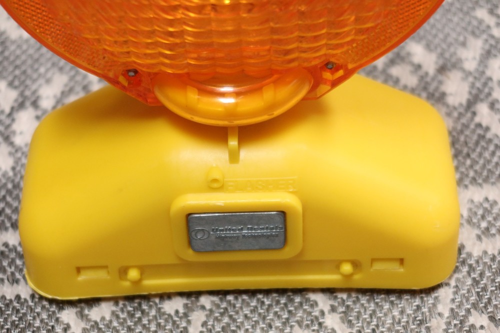 New Toughlite 2000 7.5" Barricade Warning Light