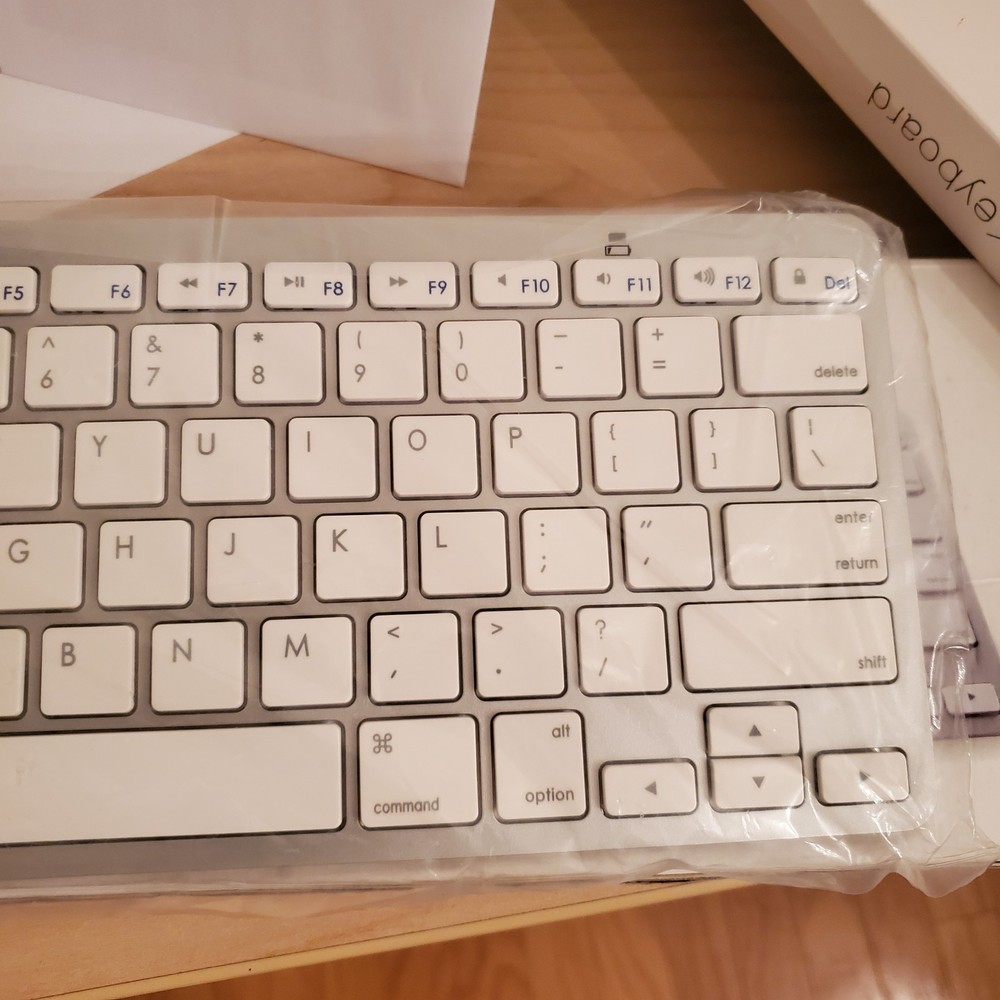 New X5 Bluetooth Wireless Mini Keyboard Apple iOS & Android Phone Tablet White