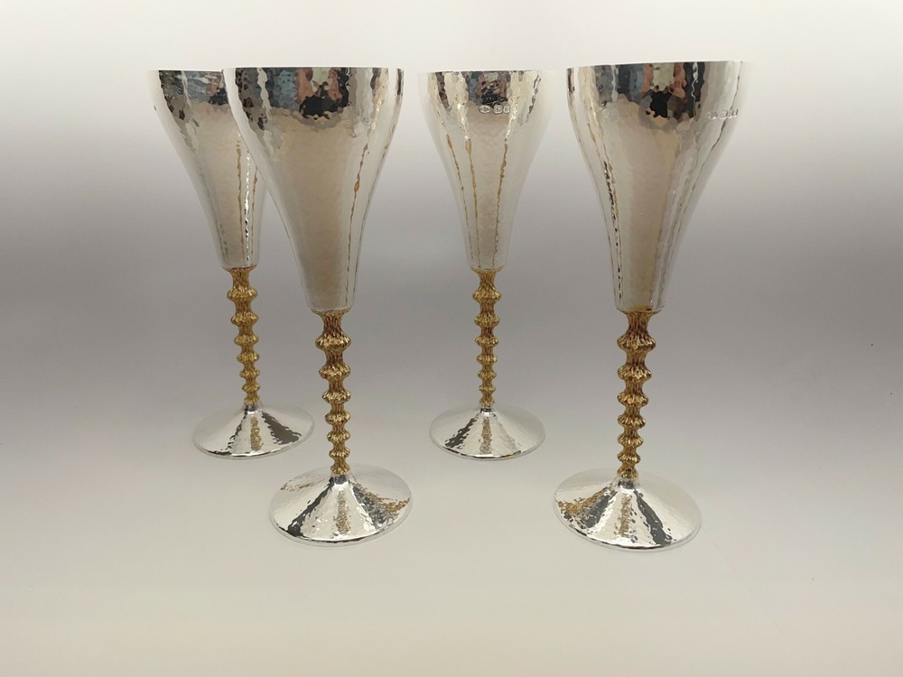 Stuart Devlin Silver & Silver Gilt Gilt Wine goblets 1979 4