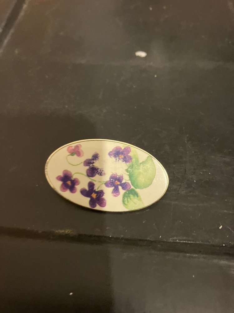 Hand Painted Flower Decorated Brooch