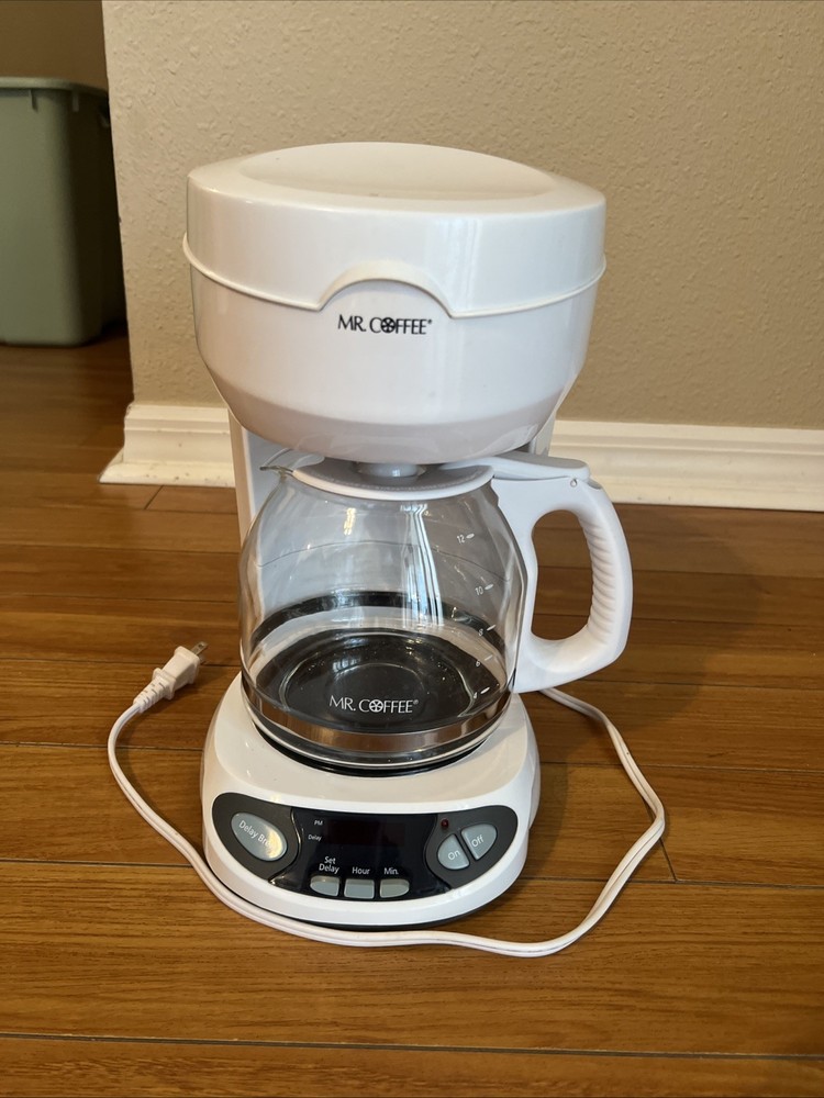 Mr. Coffee NCX20 12 Cup Programmable Coffee Maker White Rare Vintage