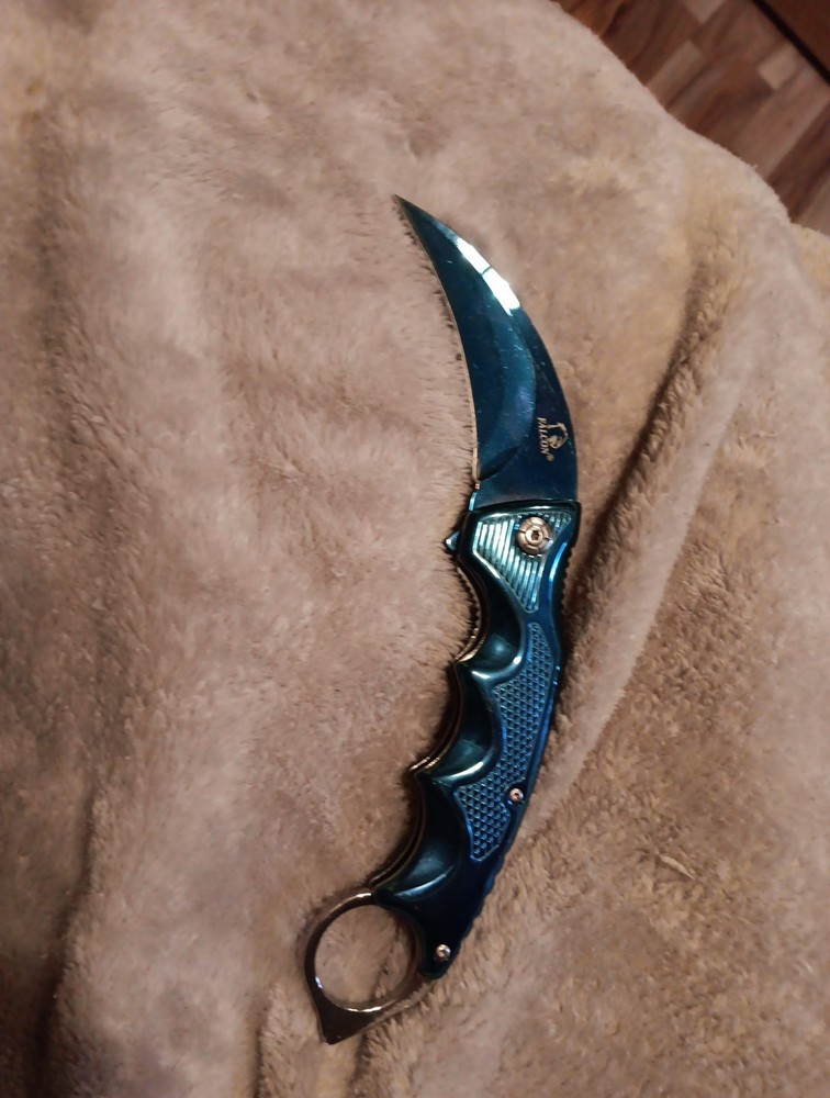 Falcon Karambit Folding Knife