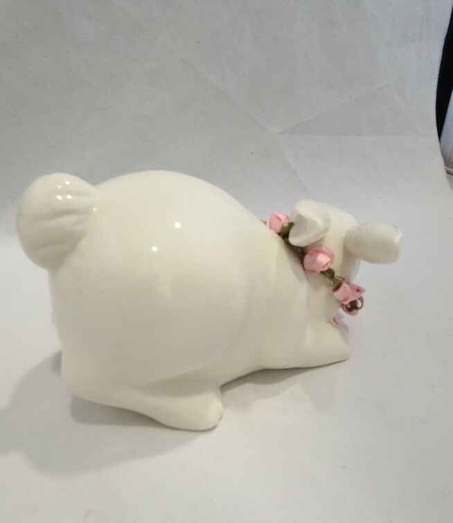 Easter Bunnies Bunny Rabbit White Ceramic Porcelain Figurines Tabletop Decor