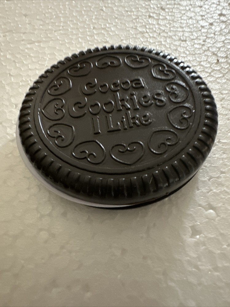 “OREO” COOKIE” Adorable Mirror/comb Compact That Looks Real!