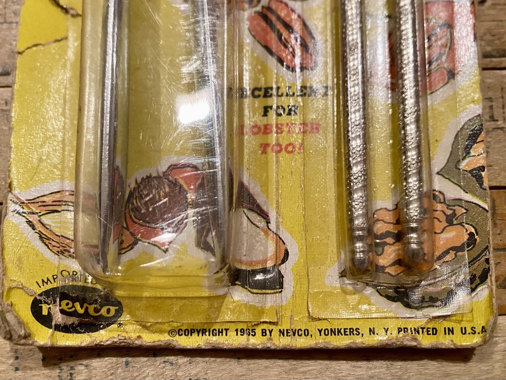 Vintage 1965 Nevco Nut Cracker Set