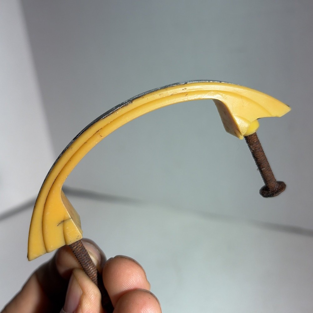 Vintage Art Deco Single Yellow Bakelite Drawer Pull Handle