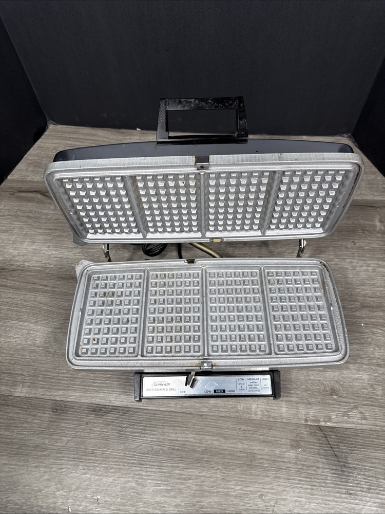 Sunbeam Vintage Wafflebaker and Grill CGL-2