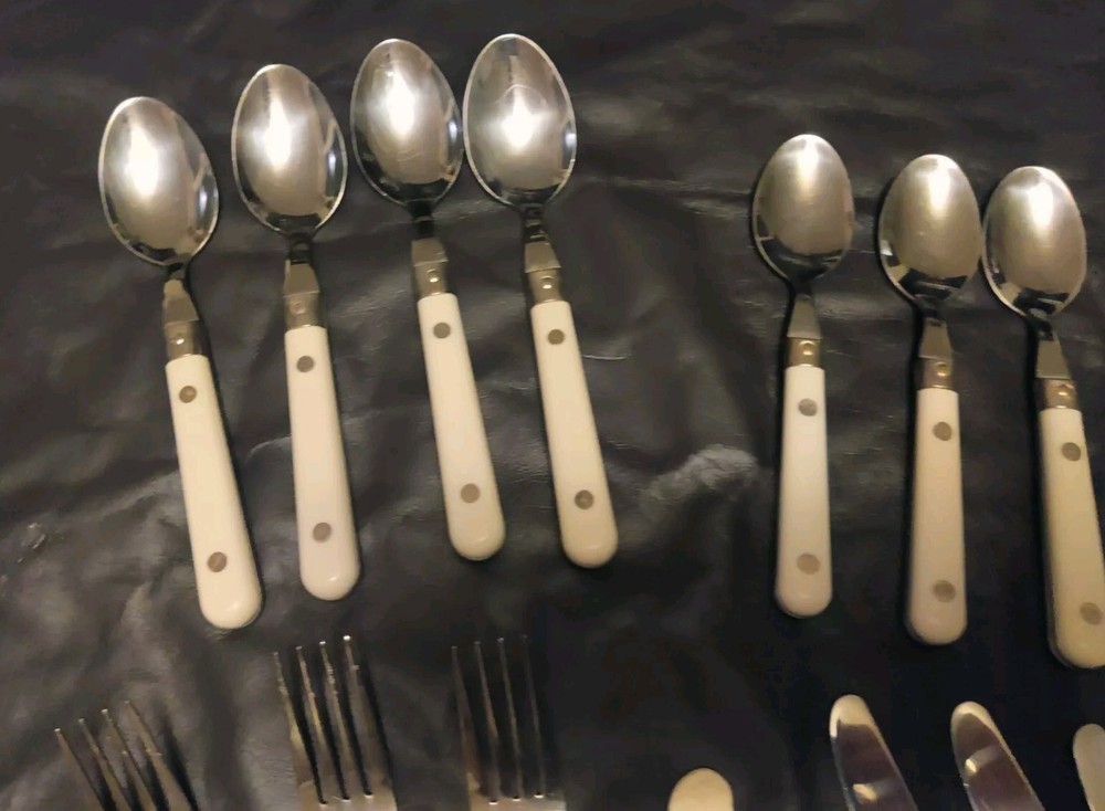 Hampton Silversmiths Flatware White Spoons Stainless 17 Pc Lot