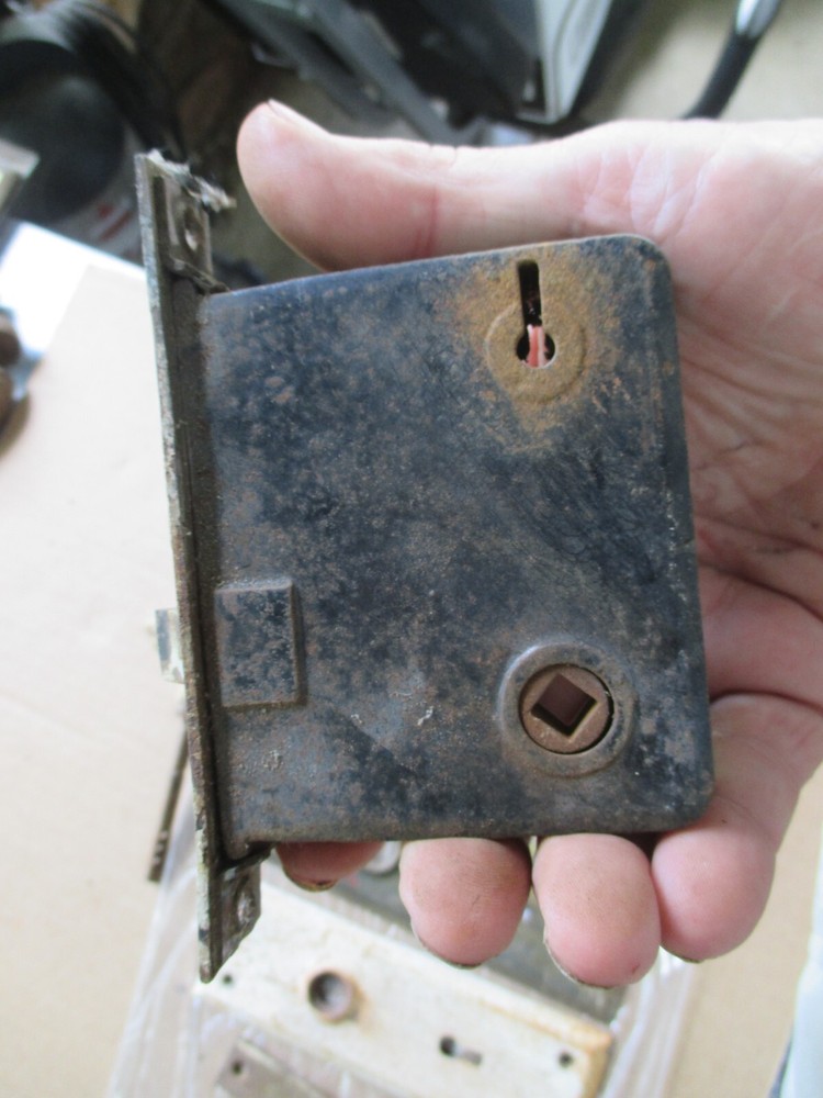 Vtg Door Latch Lock Set Knobs Backplates Antique