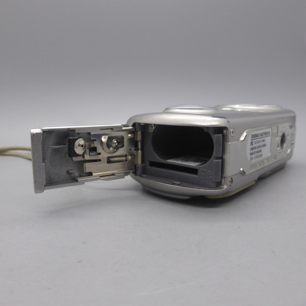 Samsung Digital Camera Digimax A4 4.0MP Silver Tested