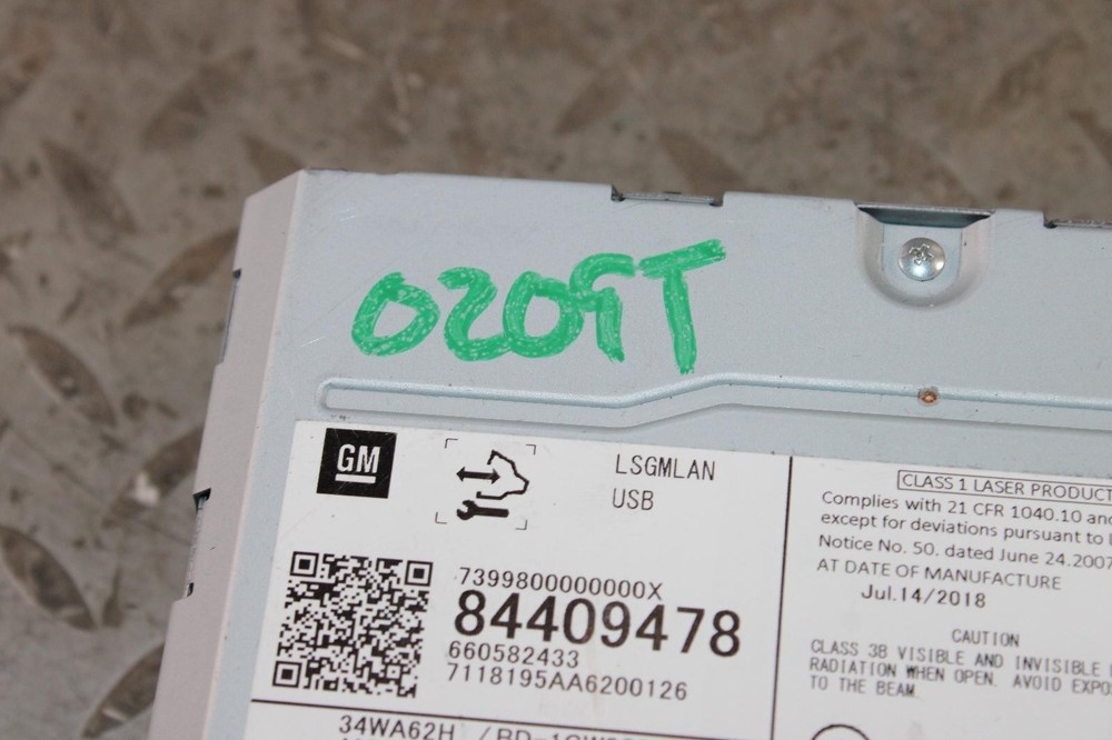 16-20 Escalade Electronic Audio DVD CD Disc Player Reader OEM Factory