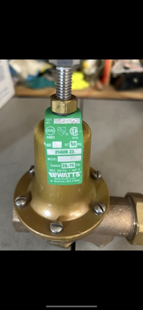 Watts pressure reducing valve 25AUB Z3