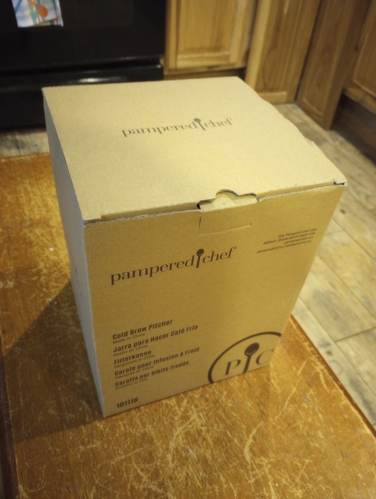 Pampered Chef Cold Brew Coffee Maker With Clear Removable Filter 101116