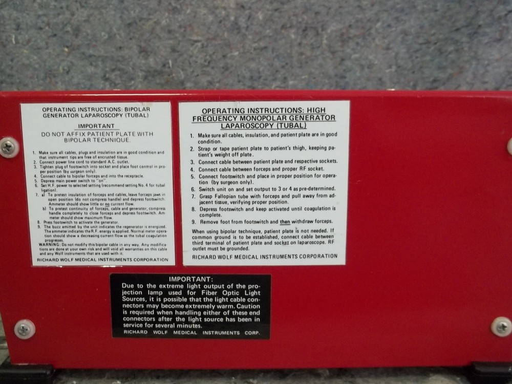 Wolf 2083-40 Light Source - With Foot Control