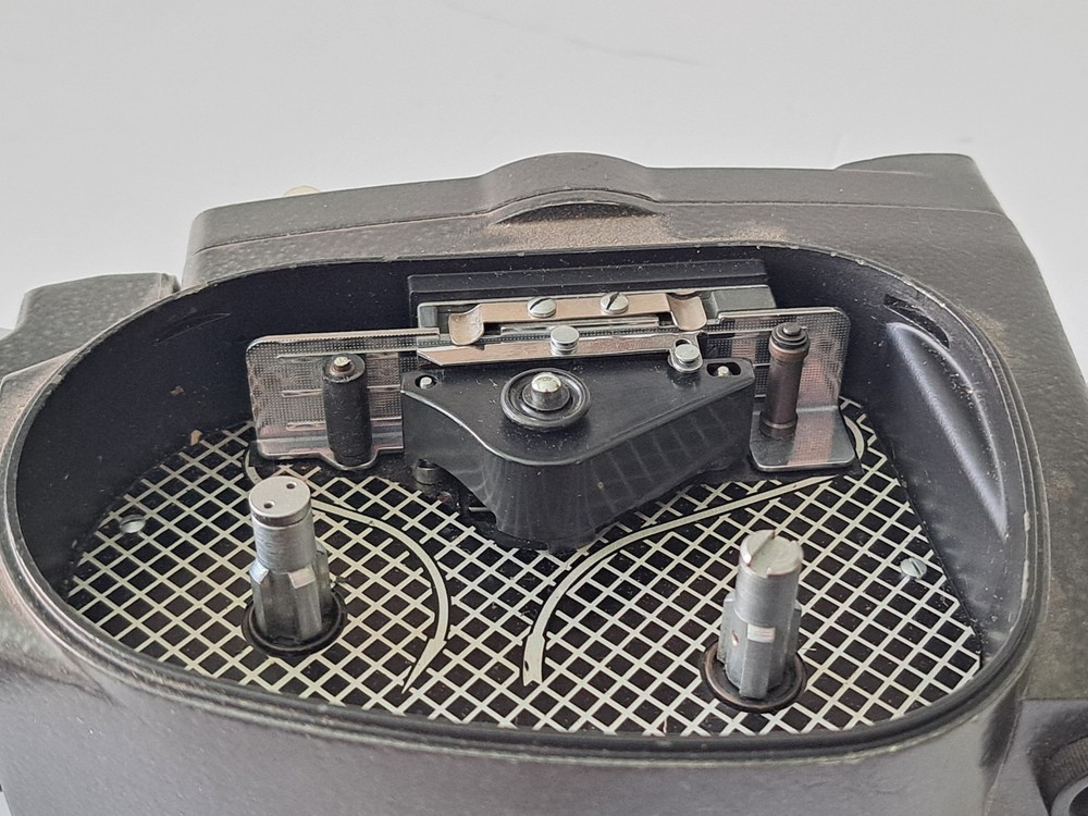 Soviet Vintage Cinema Camera "Quartz 2M", USSR Handheld Camera Quartz 2M