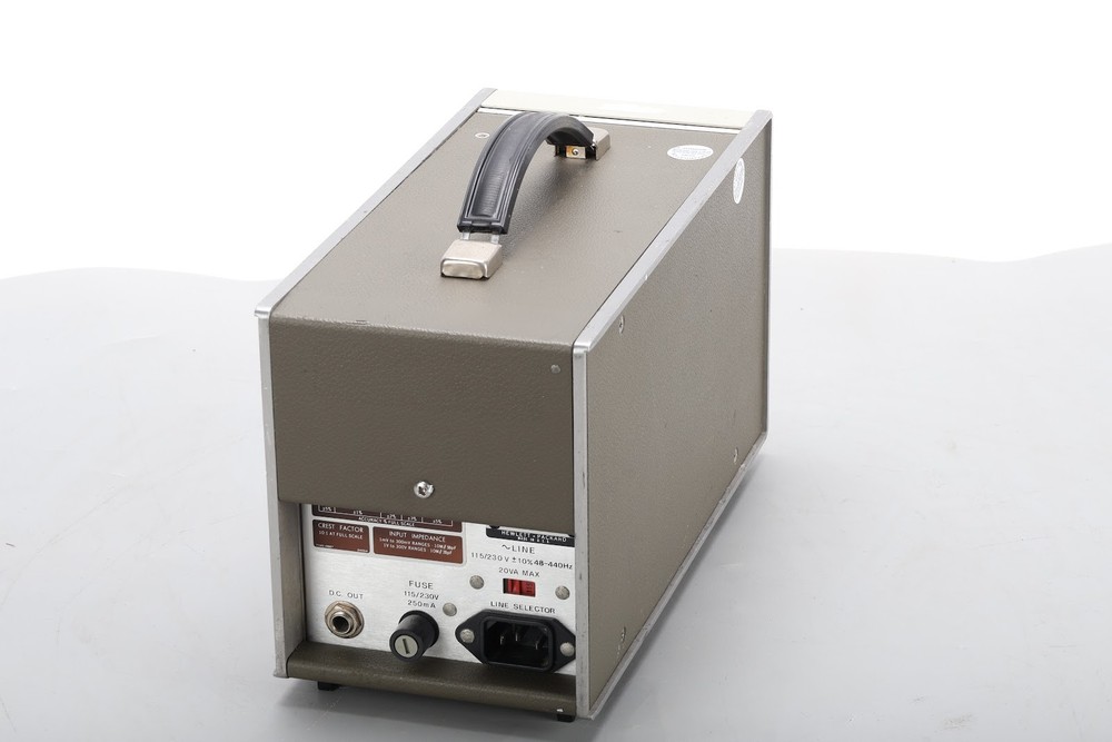 HP 3400A Analog RMS Voltmeter - No Option