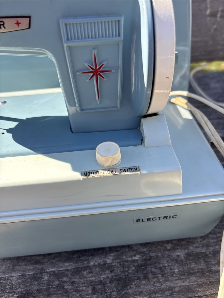 Sisters Electic Mini Sewing Machine Blue In Case Parts Only