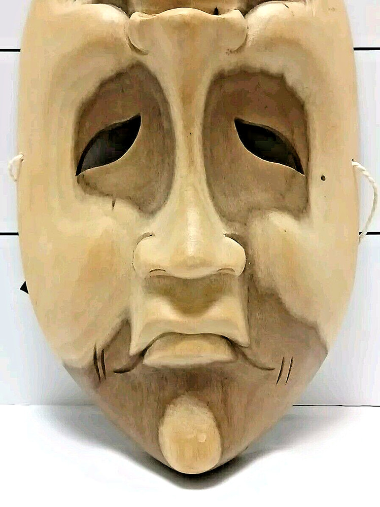 Drama Mask; Wood; Hand-made